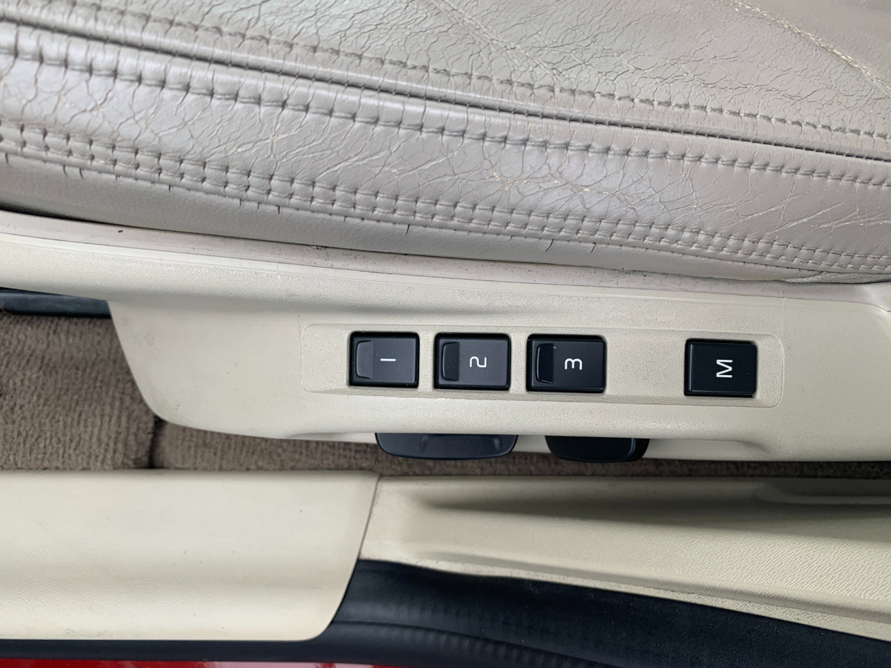 Used 2013 Volvo S60 T5 image 13