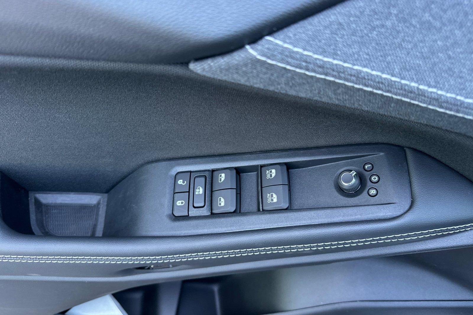 New 2026 Jeep Cherokee Laredo AWD/4WD image 8