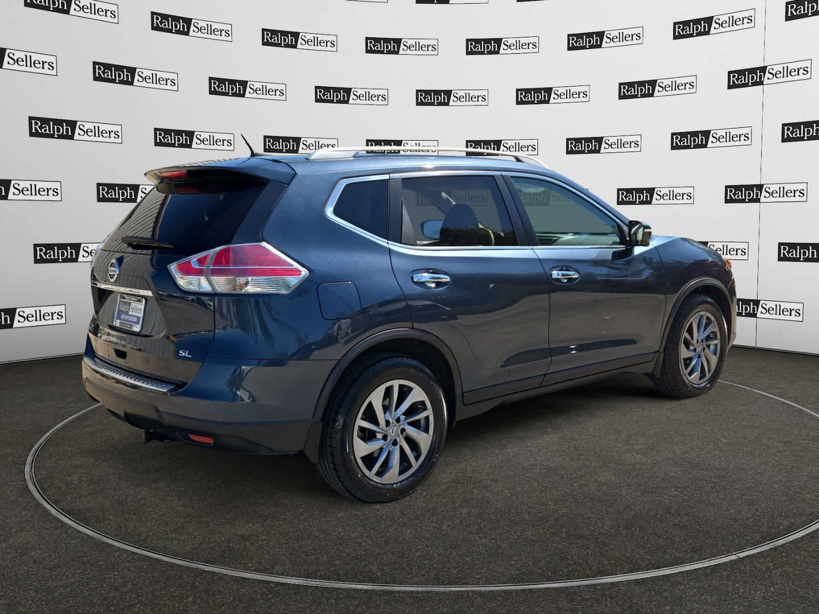 Used 2015 Nissan Rogue SL w/ SL Premium Package FWD image 6
