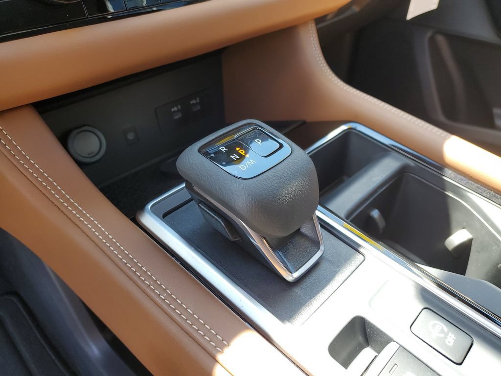 New 2026 Nissan Pathfinder Platinum AWD/4WD image 31