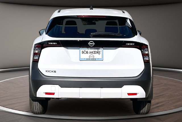 New 2027 Nissan Kicks S FWD image 4