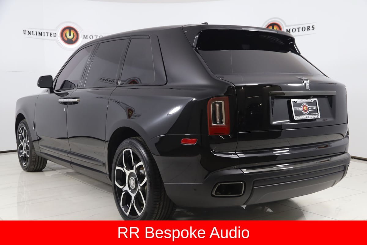 Used 2024 Rolls-Royce Cullinan Black Badge AWD/4WD image 4