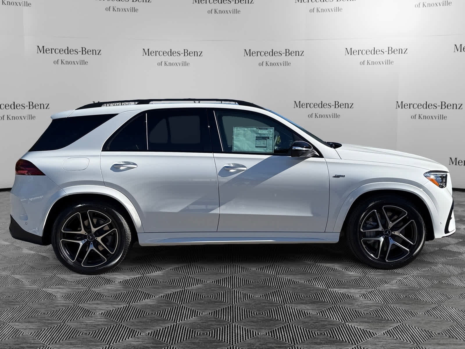 New 2026 Mercedes-Benz GLE 53 AMG 4MATIC image 6