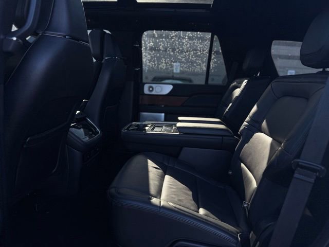 Certified 2022 Lincoln Navigator Reserve image 19