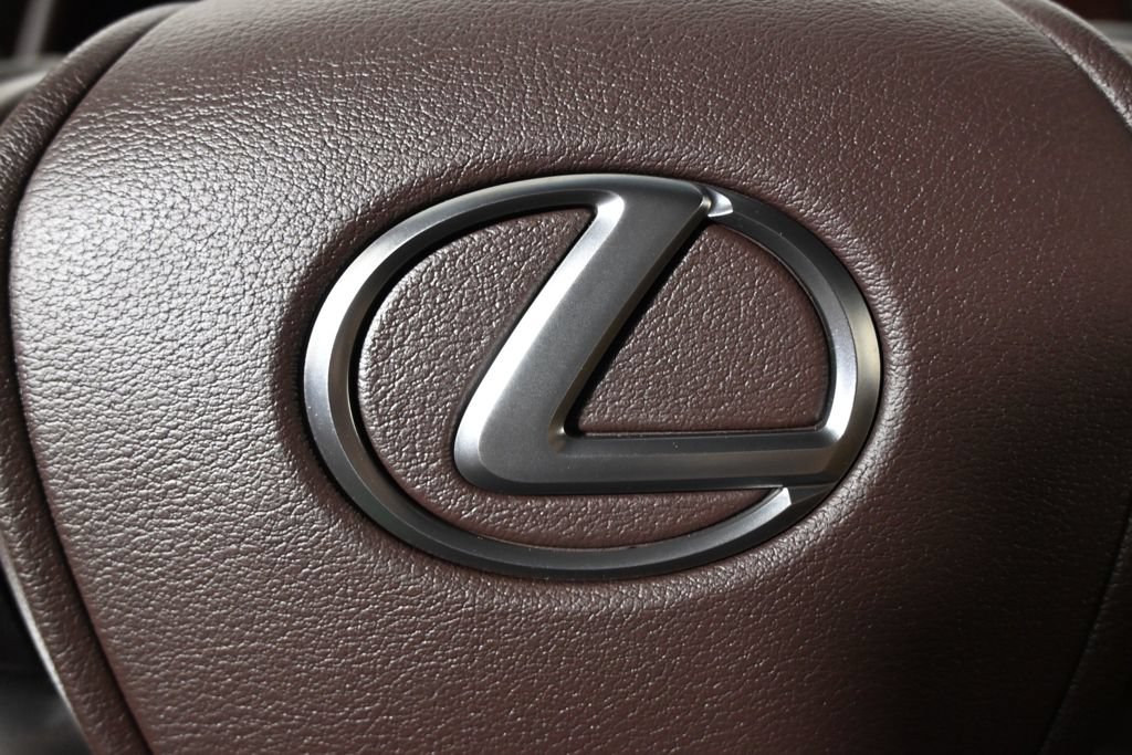 Used 2020 Lexus ES 350 Ultra Luxury w/ Accessory Package 2 FWD image 38