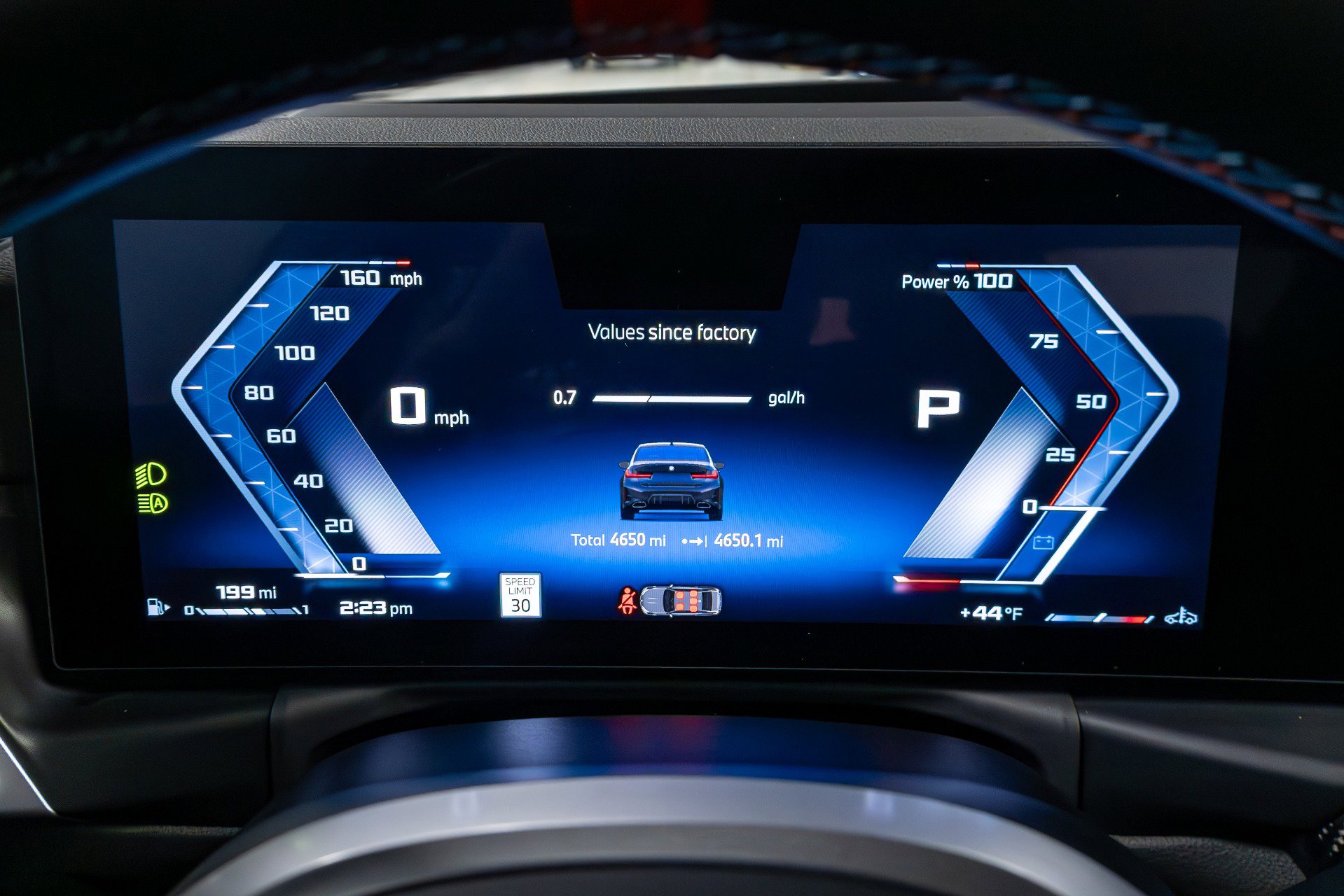 Used 2025 BMW M340i xDrive w/ Premium Package image 5