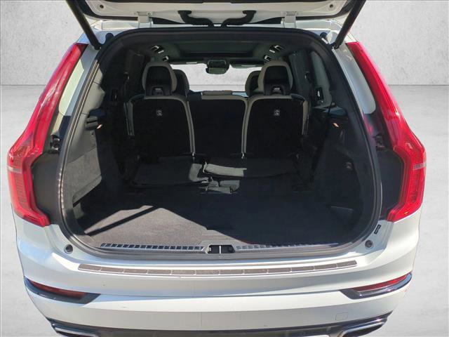 Used 2021 Volvo XC90 T6 R-Design w/ Advanced Package image 6