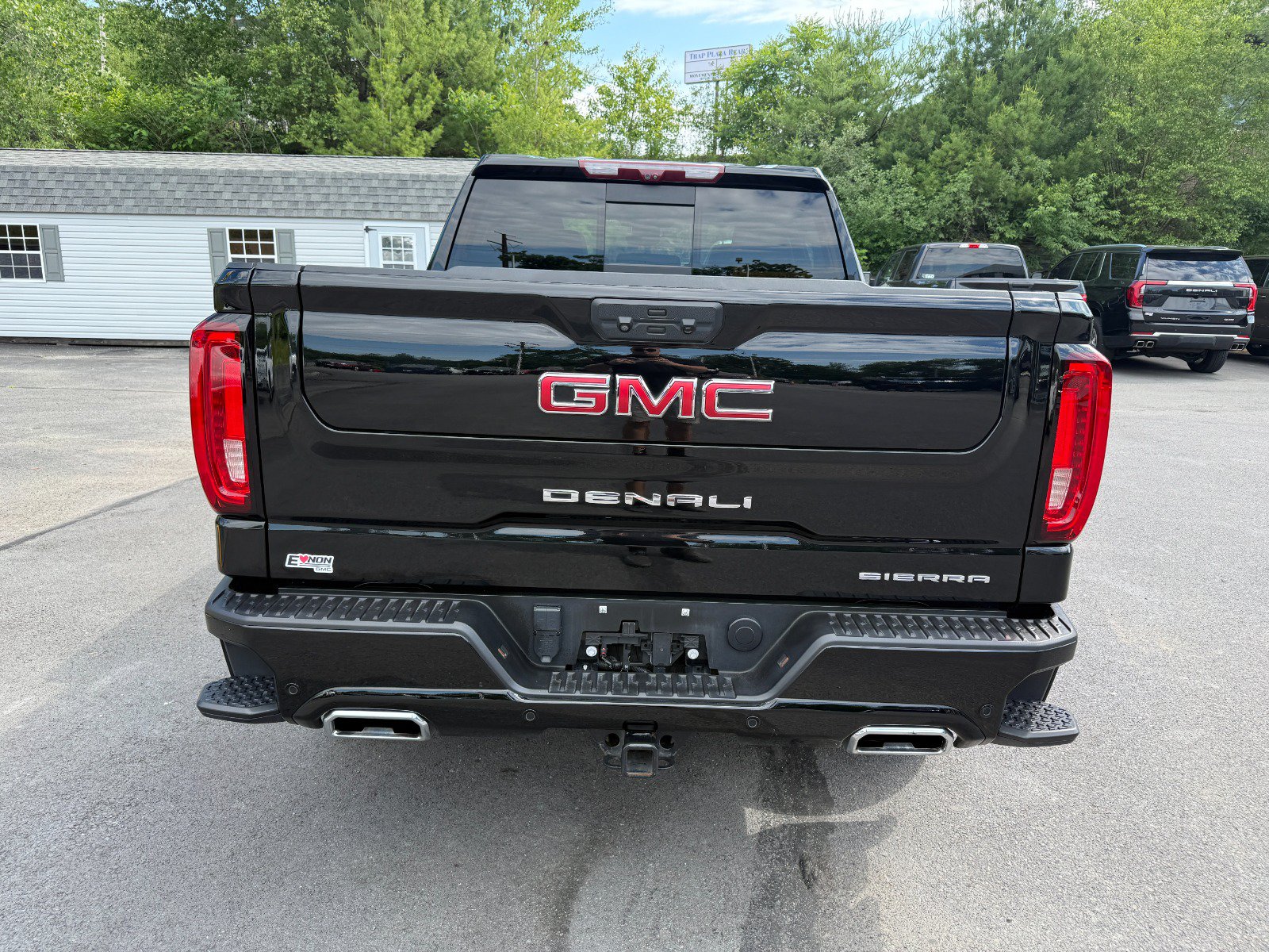 Used 2023 GMC Sierra 1500 Denali AWD/4WD image 4