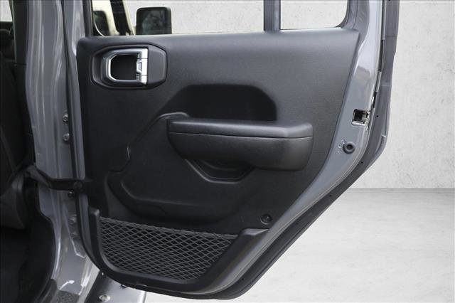 Used 2020 Jeep Wrangler Unlimited Sport image 26