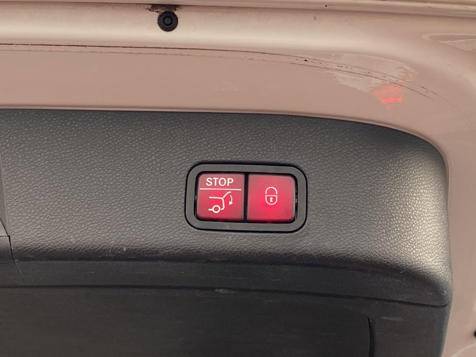 Used 2019 Mercedes-Benz GLS 450 4MATIC image 18