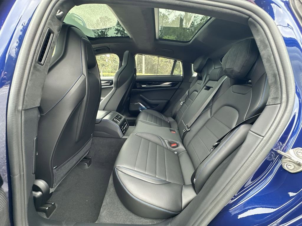 New 2026 Porsche Panamera GTS image 19