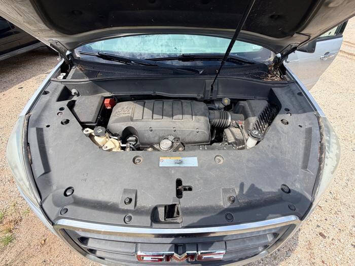 Used 2014 GMC Acadia SLE FWD image 45