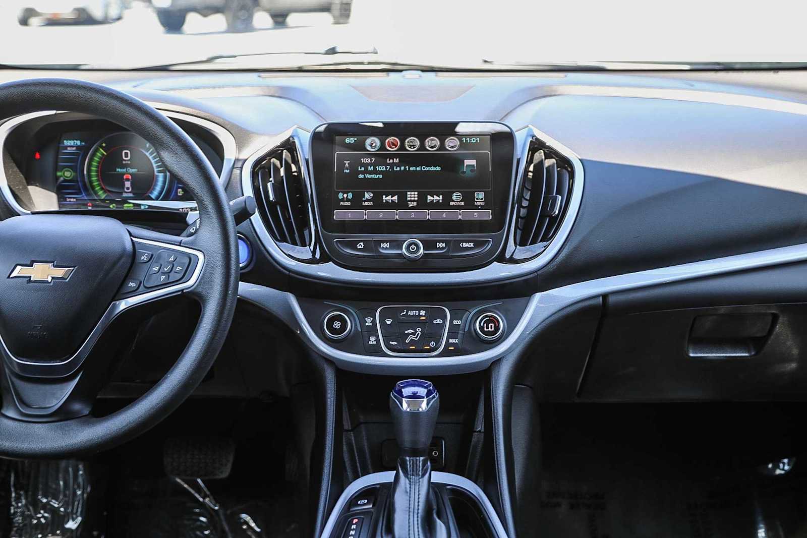 Used 2018 Chevrolet Volt LT FWD image 13
