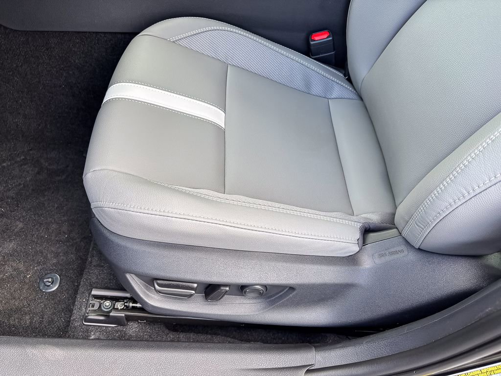 New 2026 Toyota Camry SE image 13