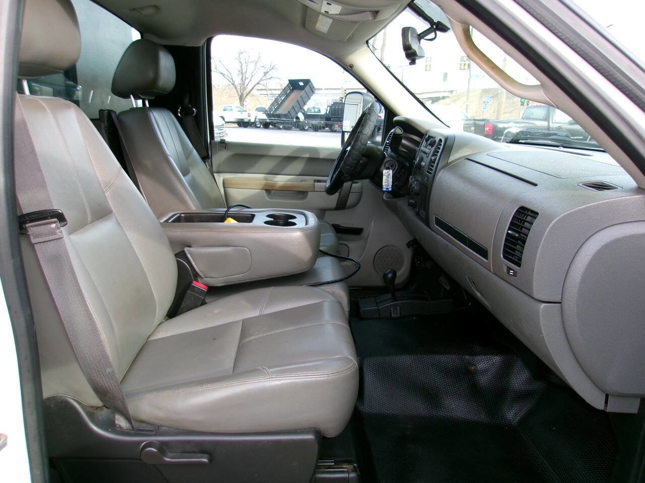 Used 2013 Chevrolet Silverado 3500 W/T w/ Snow Plow Prep Package image 17