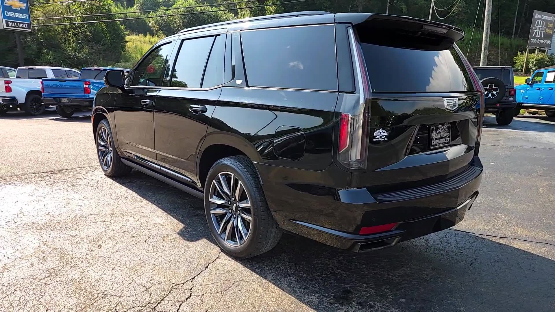Used 2021 Cadillac Escalade Sport Platinum image 13