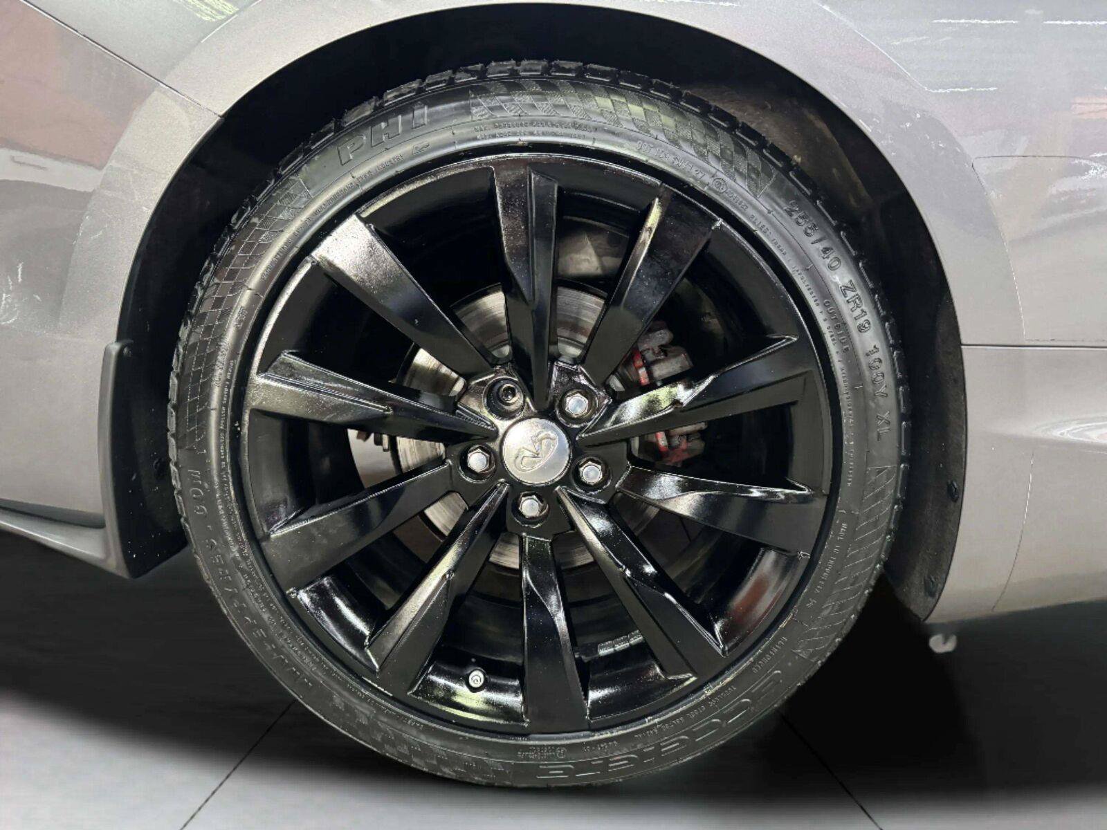Used 2017 INFINITI Q60 3.0t w/ Premium Plus Package 3.0T AWD/4WD image 56