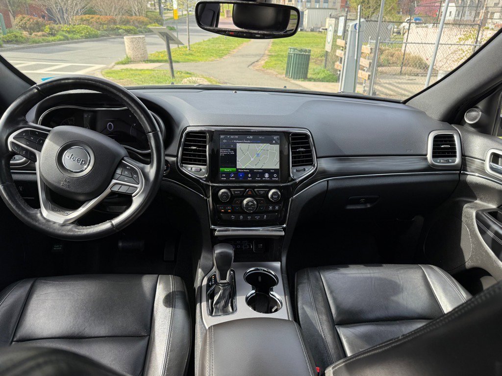 Certified 2021 Jeep Grand Cherokee Limited image 11