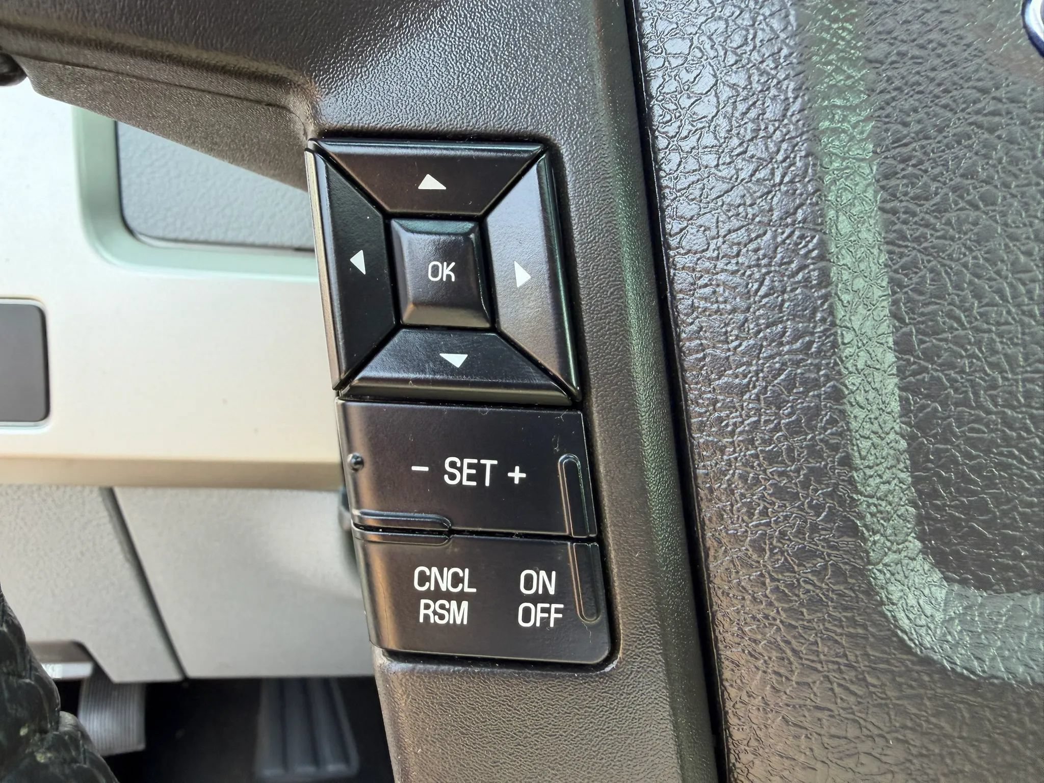 Used 2013 Ford F150 Lariat w/ Luxury Equipment Group AWD/4WD image 35