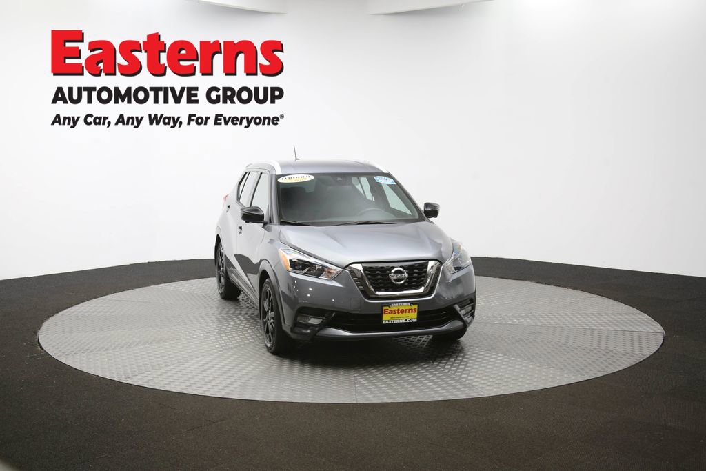 Used 2020 Nissan Kicks SR image 48