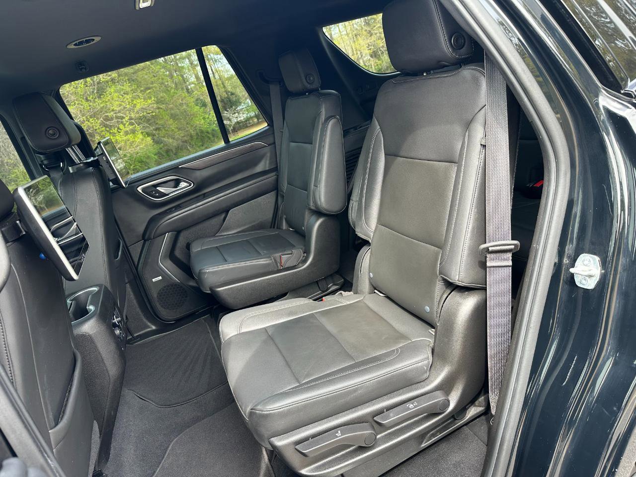 Used 2021 Chevrolet Tahoe Z71 image 16