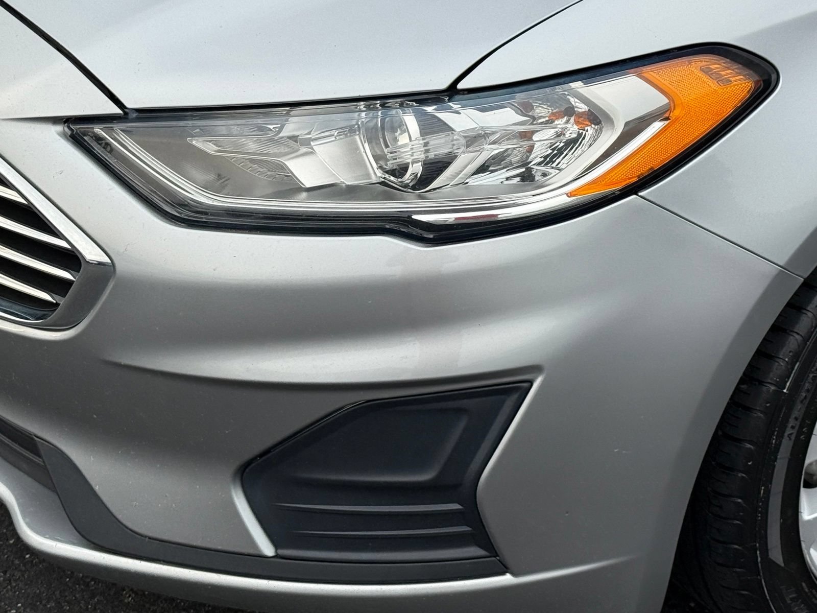 Used 2020 Ford Fusion SE FWD image 10