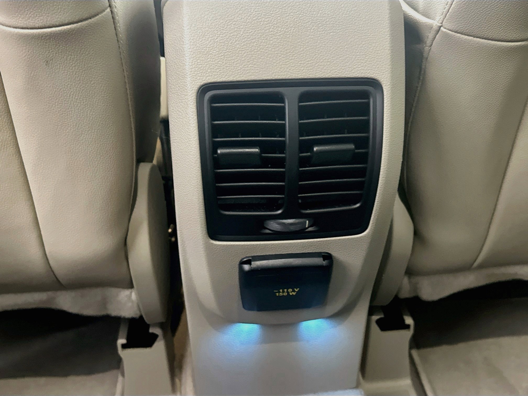 Used 2015 Ford Escape Titanium FWD image 26
