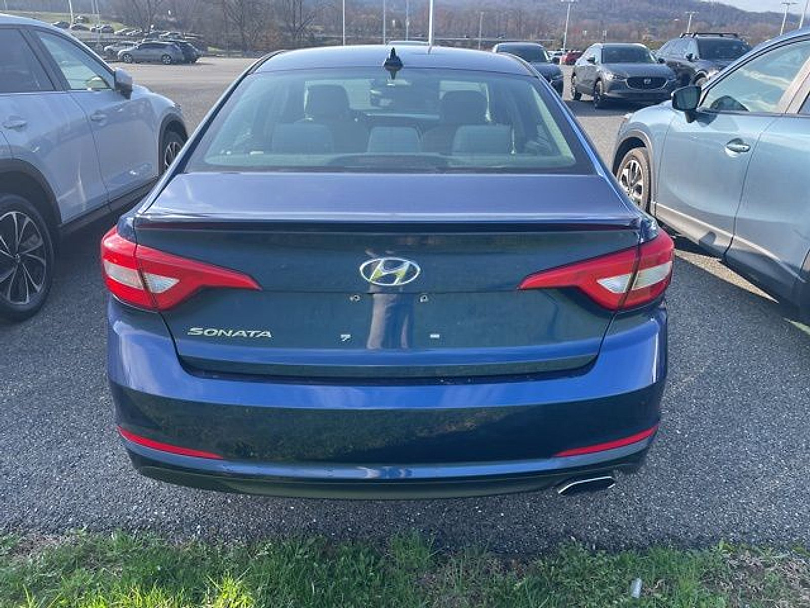 Used 2015 Hyundai Sonata SE w/ Option Group 09 image 8