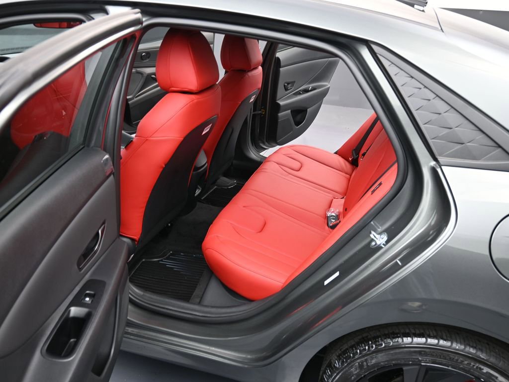 New 2026 Hyundai Elantra Sport image 10