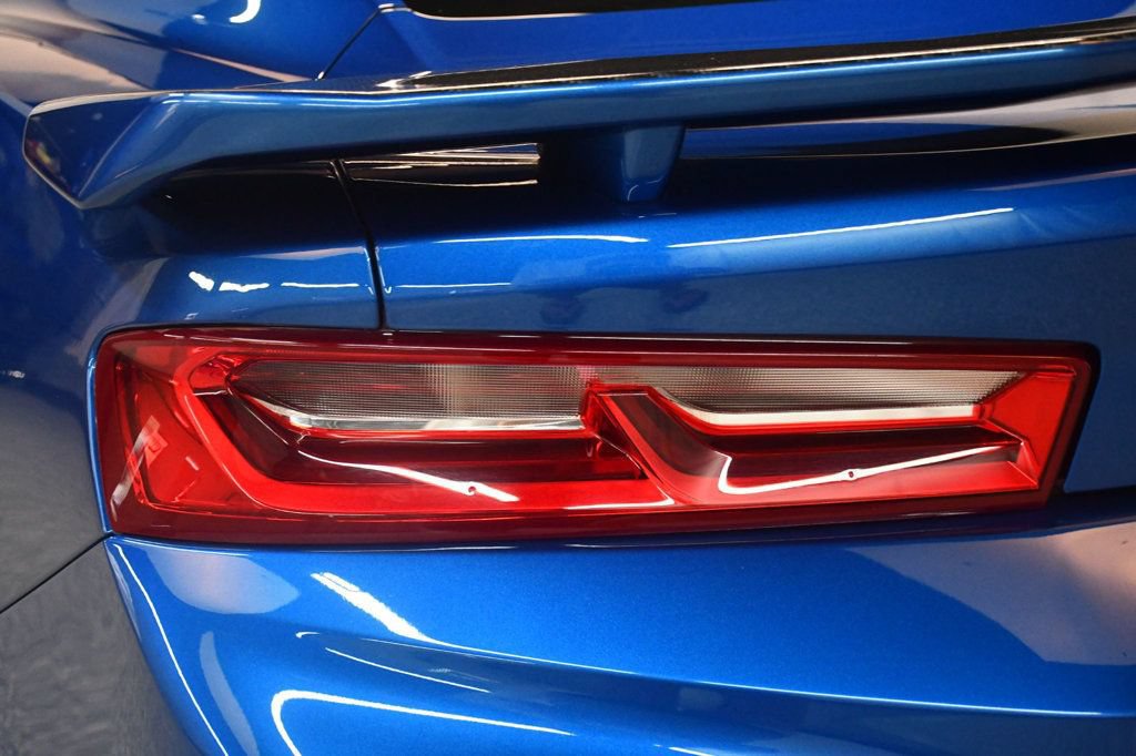 Used 2017 Chevrolet Camaro ZL1 RWD image 16