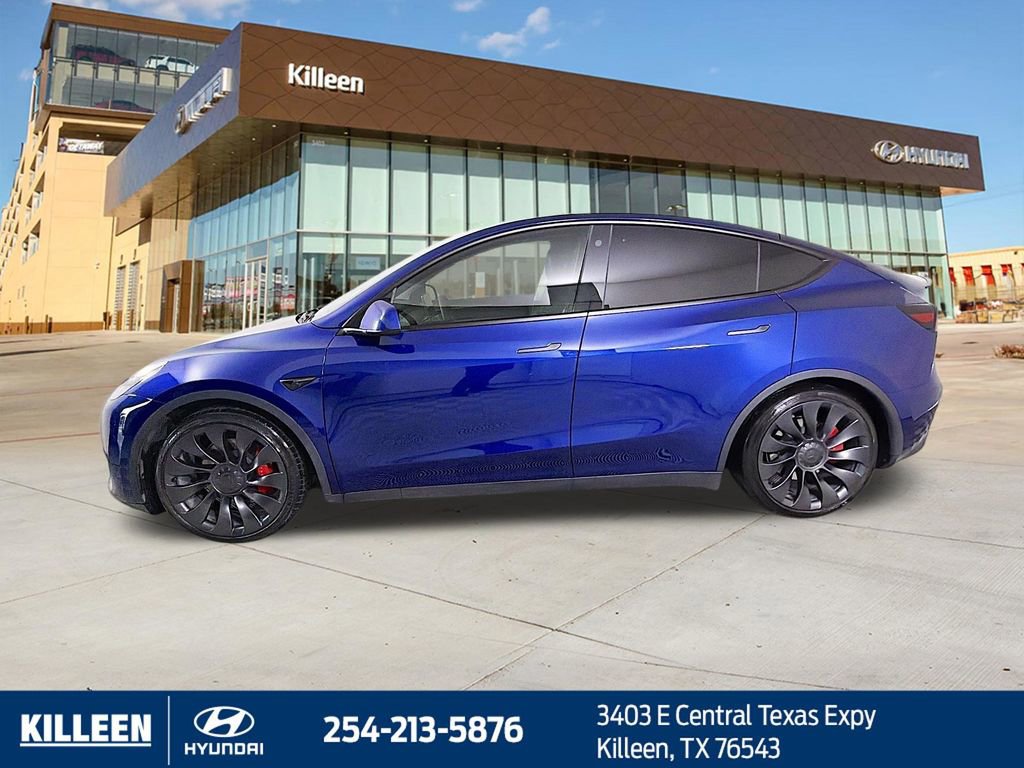 Used 2023 Tesla Model Y Performance image 4