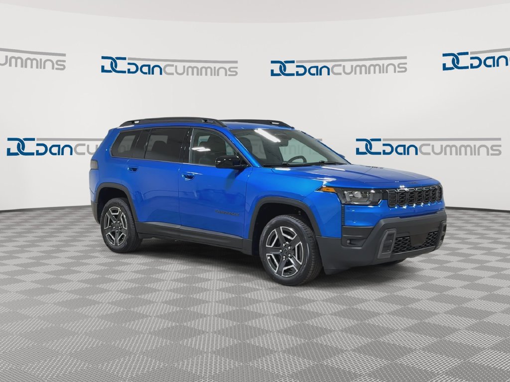 New 2026 Jeep Cherokee Laredo AWD/4WD image 2