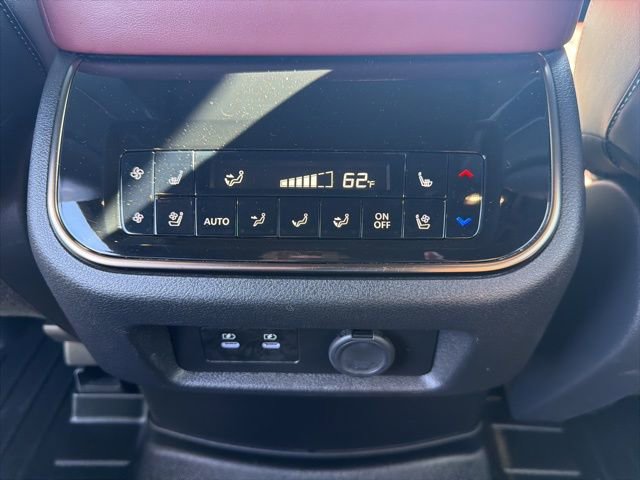 Used 2025 INFINITI QX80 Autograph AWD/4WD image 23