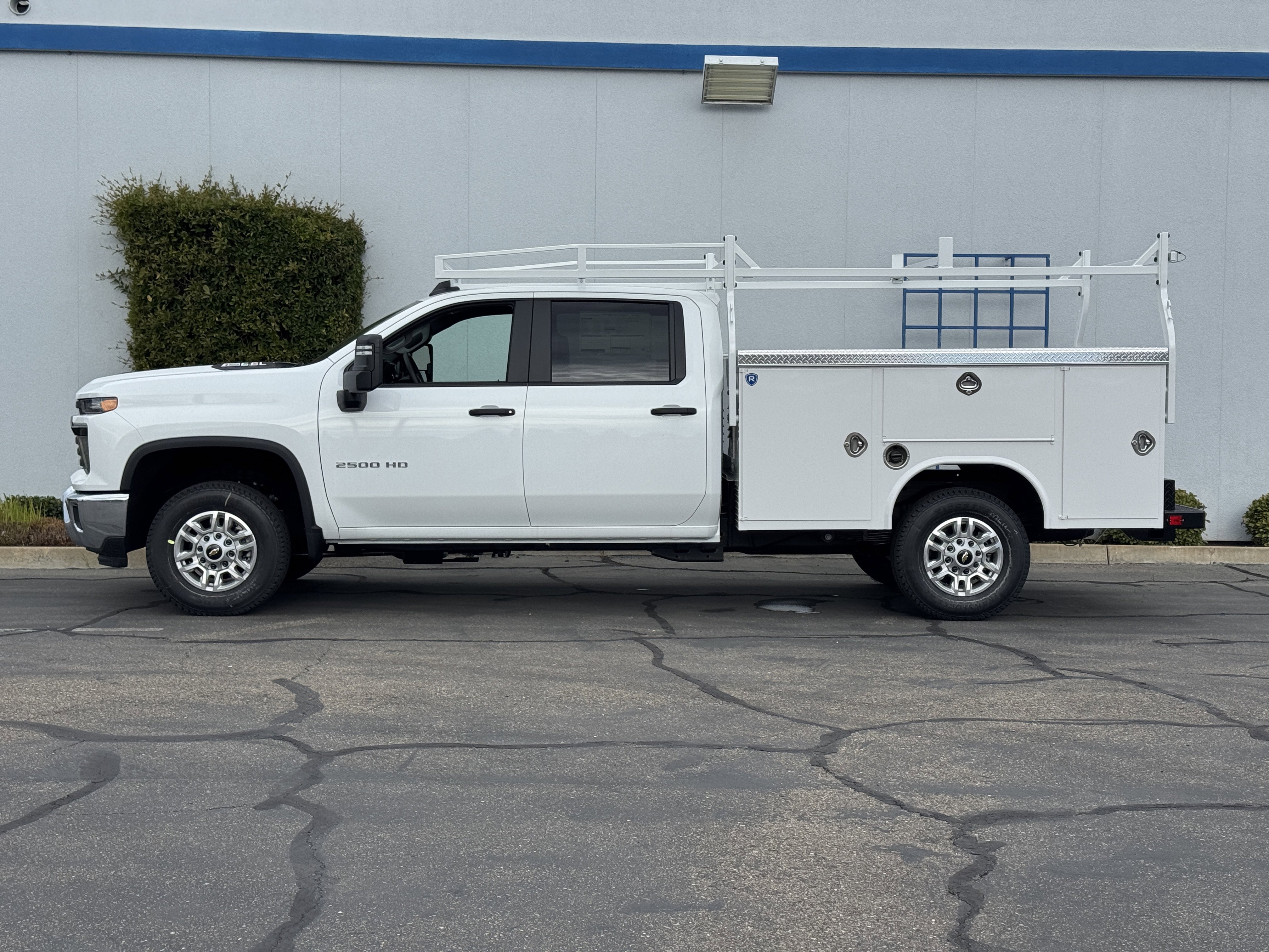 New 2026 Chevrolet Silverado 2500 W/T w/ WT Convenience Package image 4