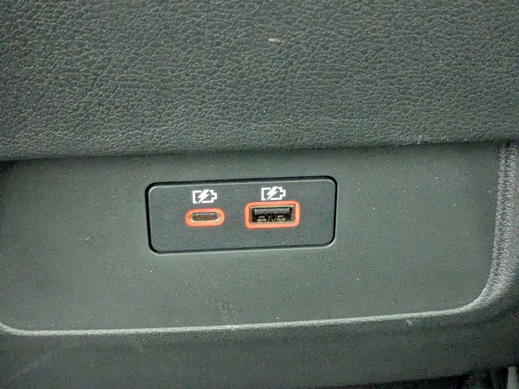 Used 2025 Nissan Frontier PRO-4X w/ Interior Protection Package image 15