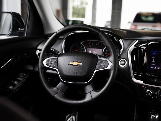 Used 2020 Chevrolet Traverse High Country image 15