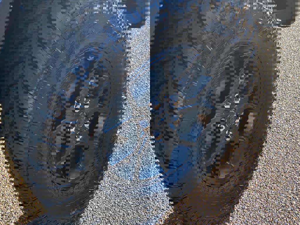 Used 2024 Jeep Wrangler Unlimited image 22