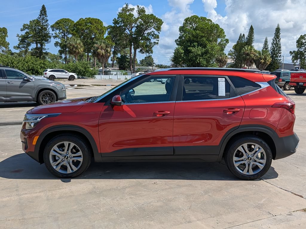 Certified 2023 Kia Seltos S FWD image 5