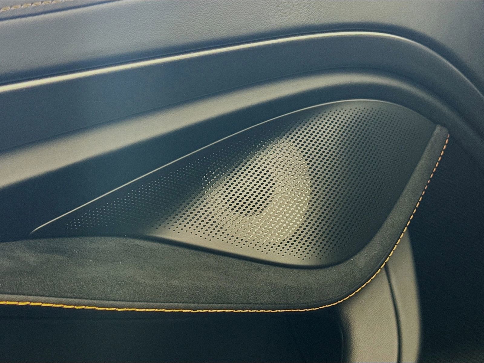 Used 2026 McLaren 750S Spider image 17