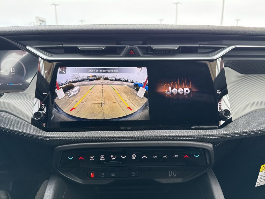 New 2026 Jeep Cherokee Laredo image 16