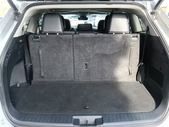 Used 2023 Toyota Highlander XLE image 31