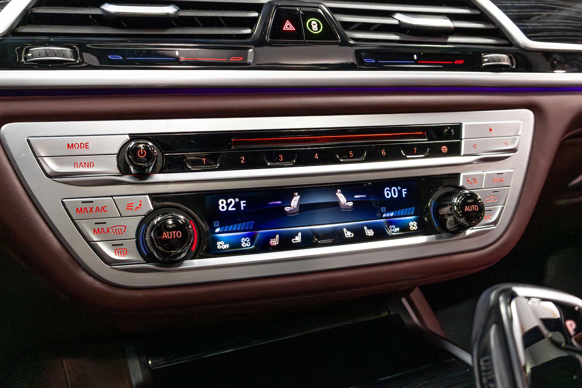 Used 2020 BMW 750i xDrive w/ Executive Package image 64