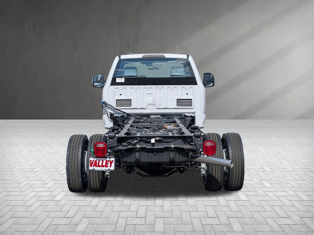New 2026 Ford F550 4x4 Regular Cab Super Duty image 6