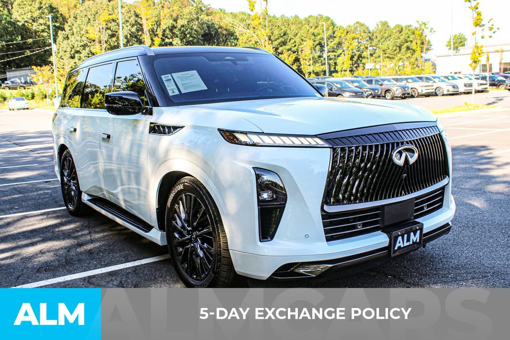 Used 2025 INFINITI QX80 Autograph AWD/4WD image 3