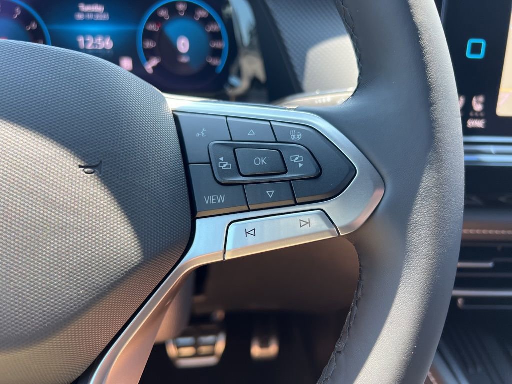 New 2026 Volkswagen Atlas Cross Sport SEL Premium R-Line image 17