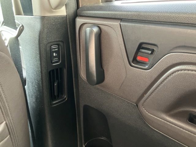 Used 2019 Honda Odyssey Touring image 32