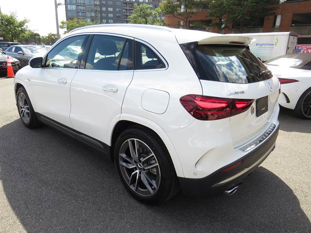 Used 2025 Mercedes-Benz GLA 35 AMG 4MATIC image 2