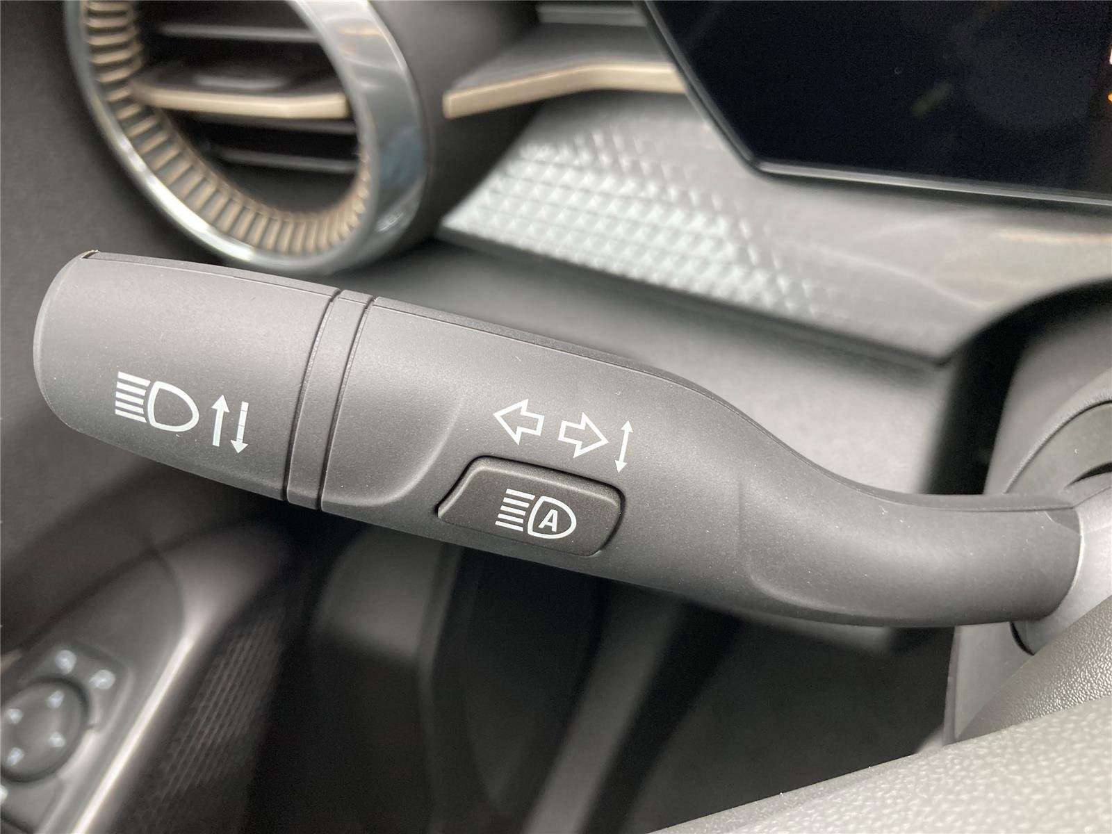 New 2026 Chevrolet Trax ACTIV image 17