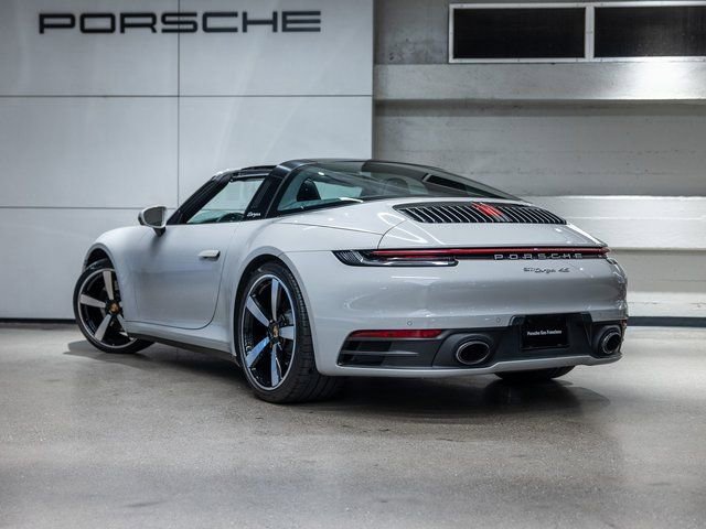 Certified 2022 Porsche 911 Targa 4S w/ Premium Package image 3