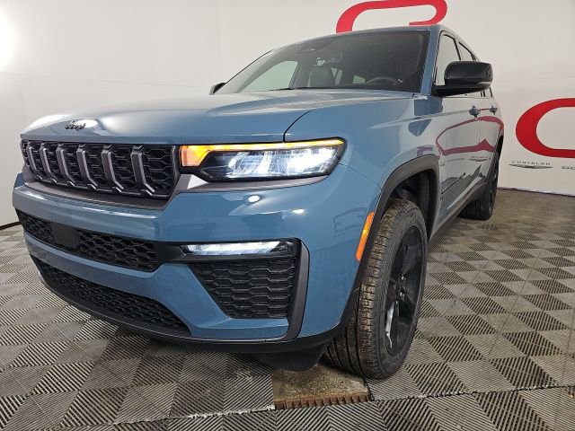 New 2026 Jeep Grand Cherokee L Limited image 3
